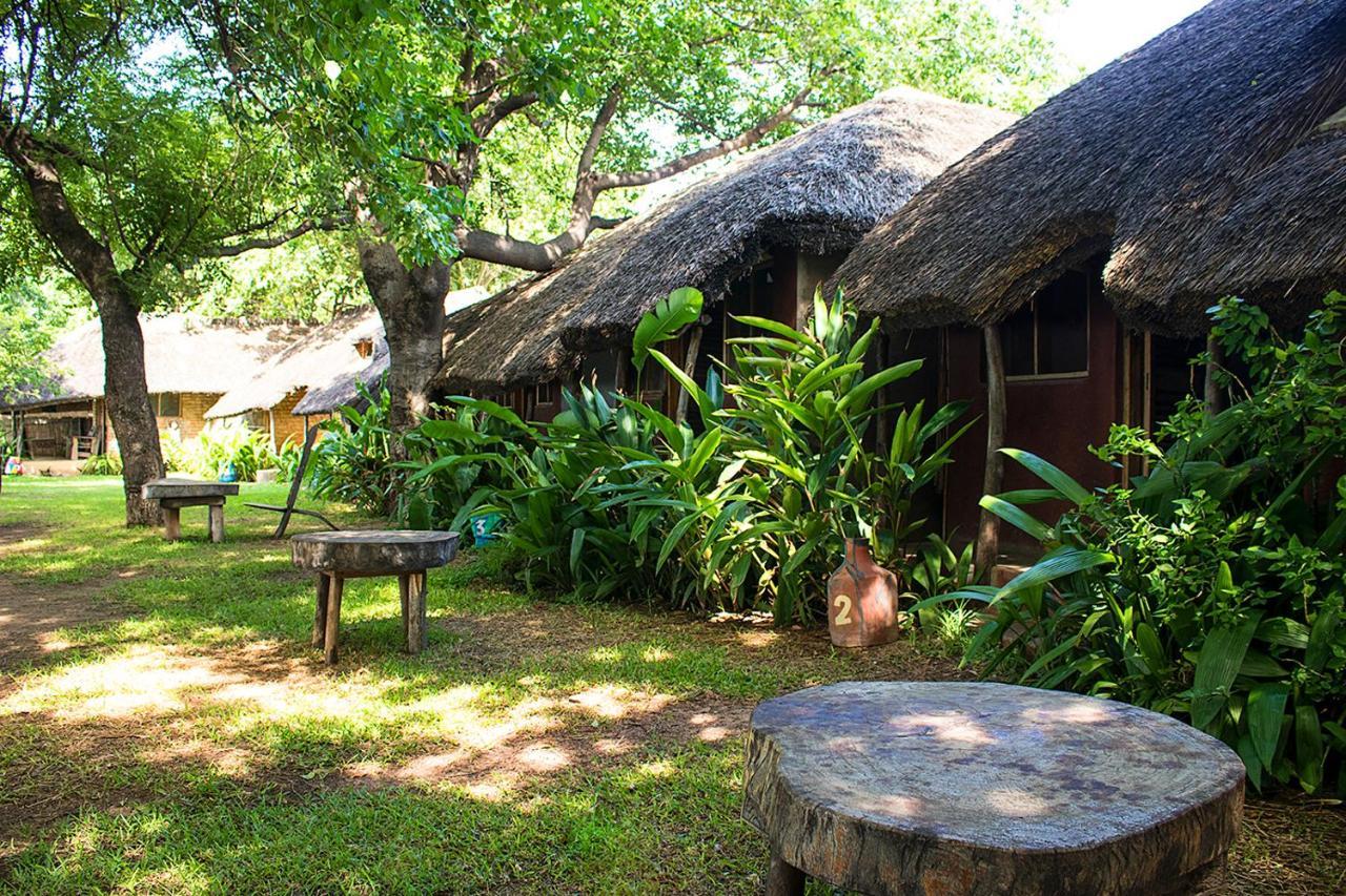 Mgoza Lodge Cape Maclear Exterior foto