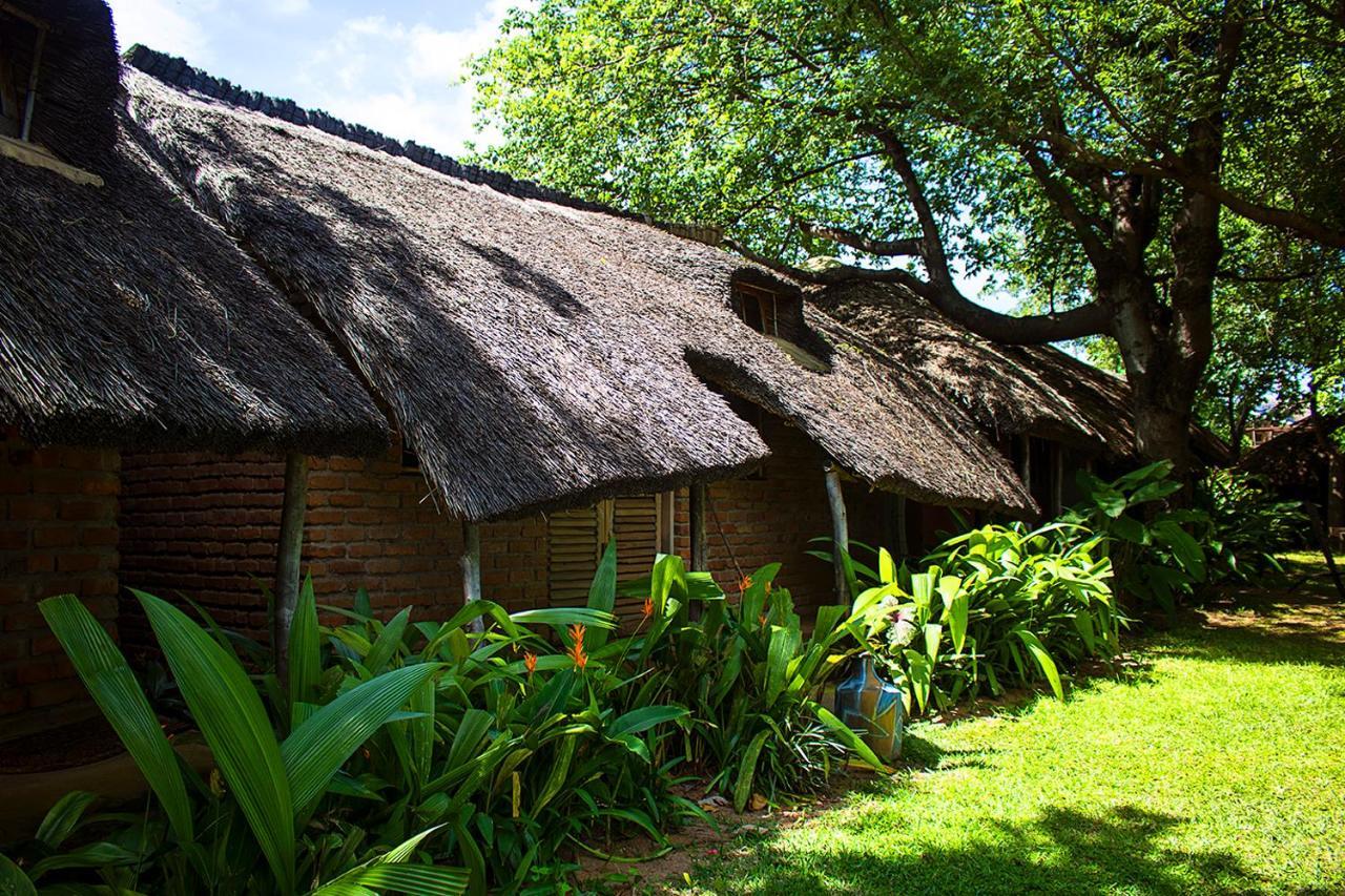 Mgoza Lodge Cape Maclear Exterior foto